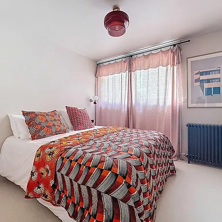 Spacious Flat In The Heart Of